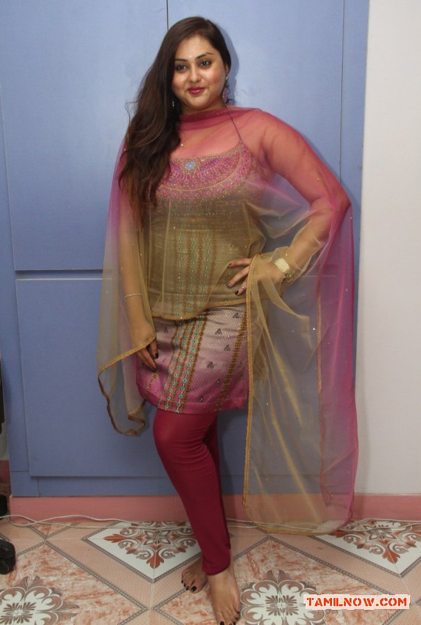 Actress Namitha 8116