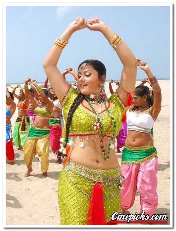 Namitha Still 001