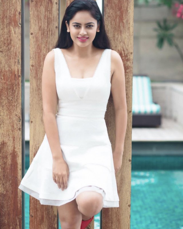 Latest Galleries Cinema Actress Nandita Swetha 6627