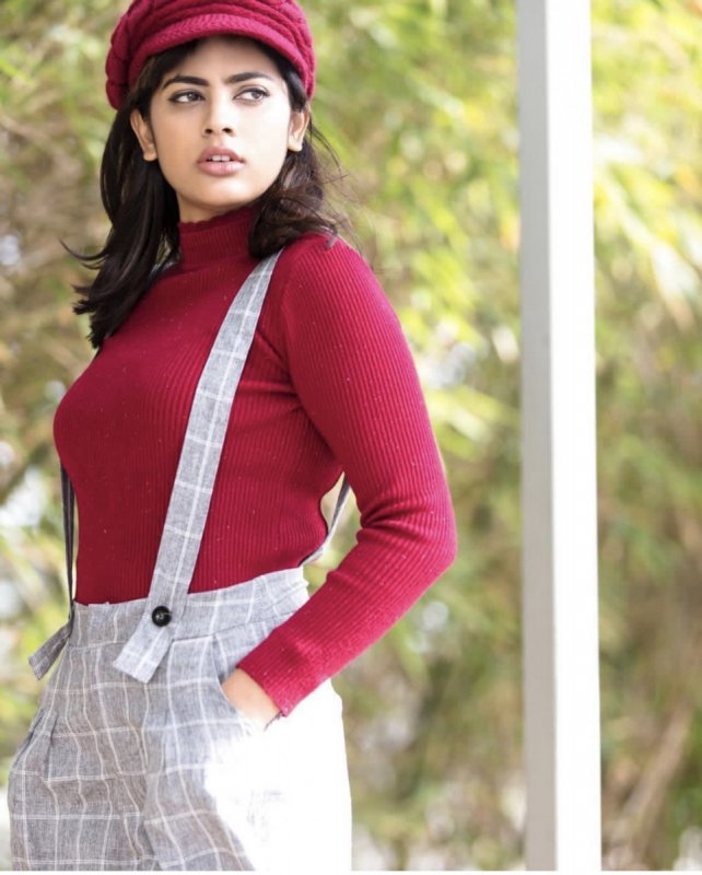 Tamil Actress Nandita Swetha Sep 2019 Albums 7116