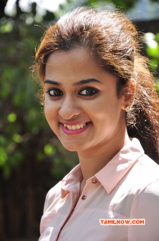 Recent Pics Nanditha 6171