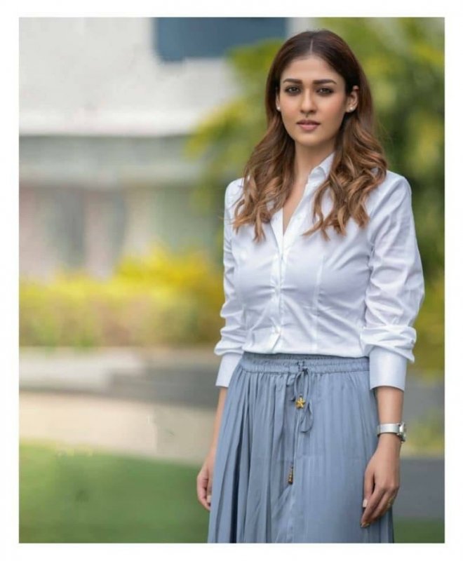 Recent Images Movie Actress Nayanthara 7722