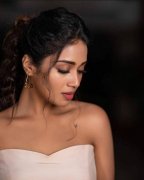 Wallpaper Nivetha Pethuraj Actress 1834