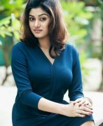 Oviya Movie Actress Latest Images 1739