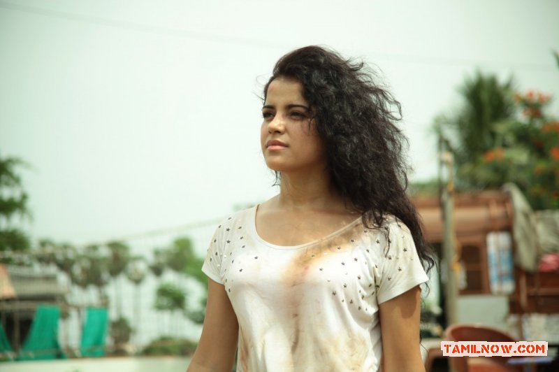 Piaa Bajpai 7122