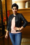 New Albums Poorna Tamil Actress 3179