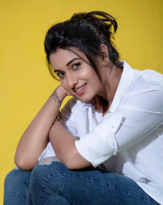2020 Photo Priya Bhavani Shankar Film Actress 4780