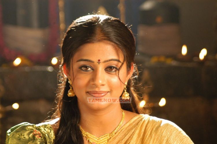 Actress Priyamani Image 672