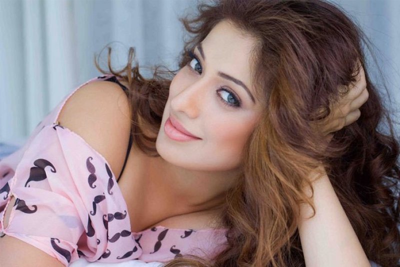 Raai Laxmi Tamil Heroine 2021 Pic 1655