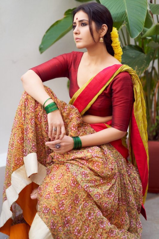 2021 Pictures Raashi Khanna Indian Actress 8037