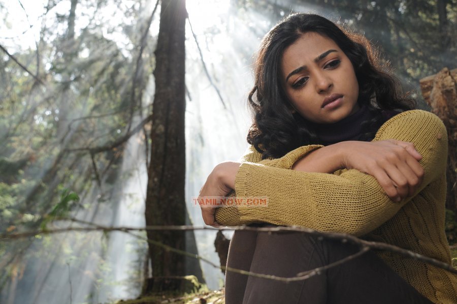 Actress Radhika Apte Stills 7130