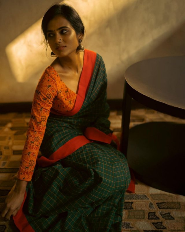 Mar 2022 Photos South Actress Ramya Pandian 5279