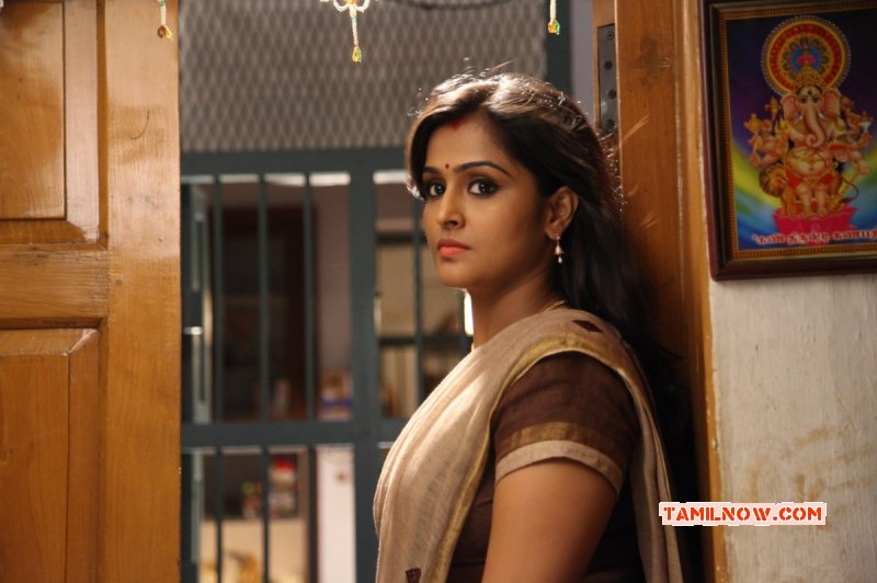 New Photo Heroine Remya Nambeesan 6584