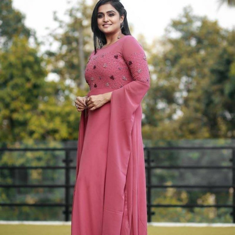 Recent Stills Remya Nambeesan 7455