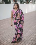 Remya Nambeesan Latest Photo04