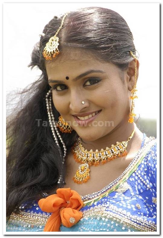 Remya Nambeesan Photos 5