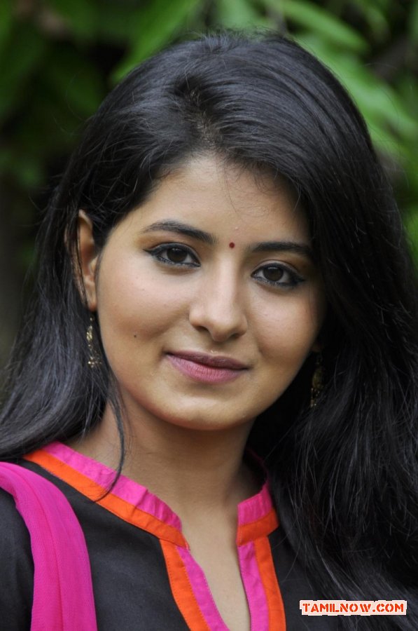 Actress Reshmi Menon 902