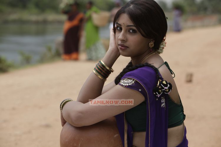 Richa Gangopadhyay Pic 120