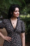 Ritika Singh Tamil Movie Actress 2022 Pic 9029