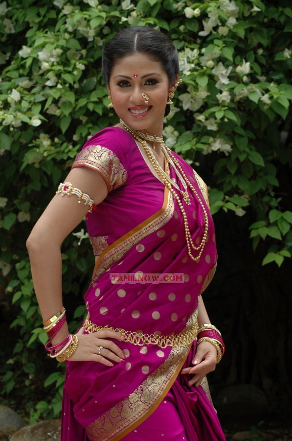 Tamil Actress Sada 2444