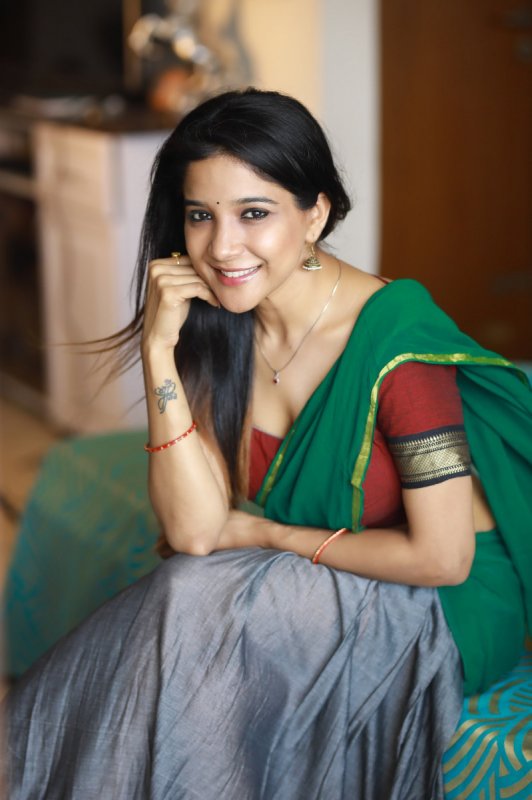 Cinema Actress Sakshi Agarwal 2020 Album 3922