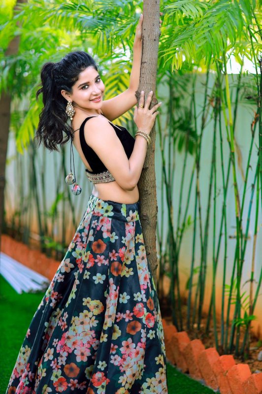 Images Sakshi Agarwal 4552