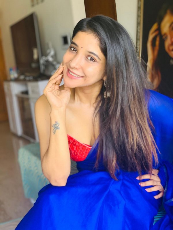 New Image Sakshi Agarwal Tamil Movie Actress 4925