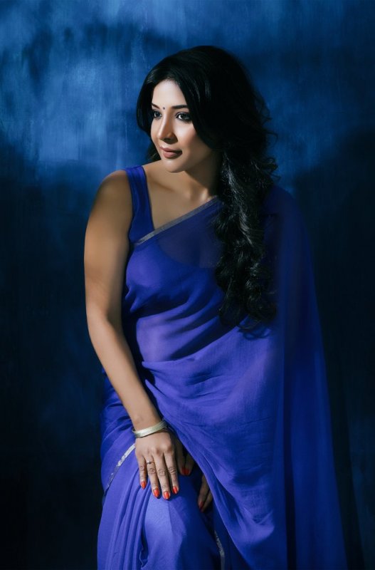 Recent Gallery Cinema Actress Sakshi Agarwal 484