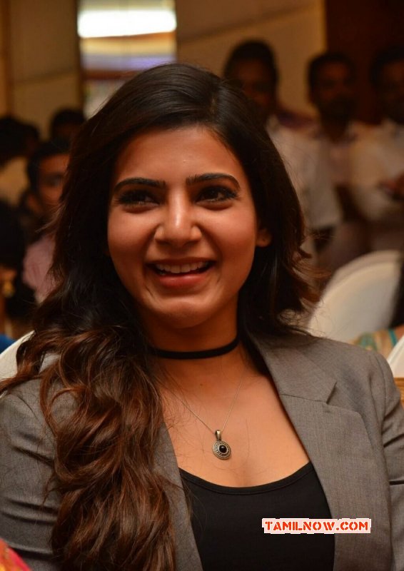 New Picture Actress Samantha 2381