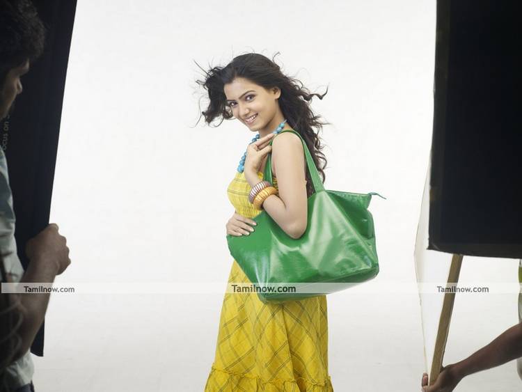 Samantha Stills 8