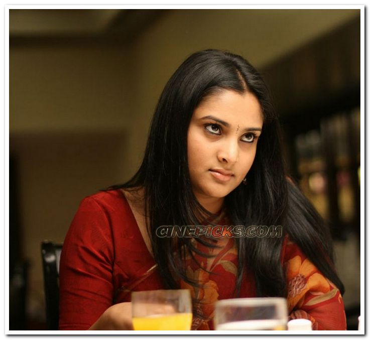 Sameera Reddy Still 07