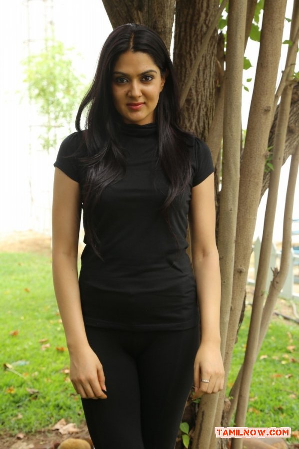 Tamil Actress Samuthrika 2266