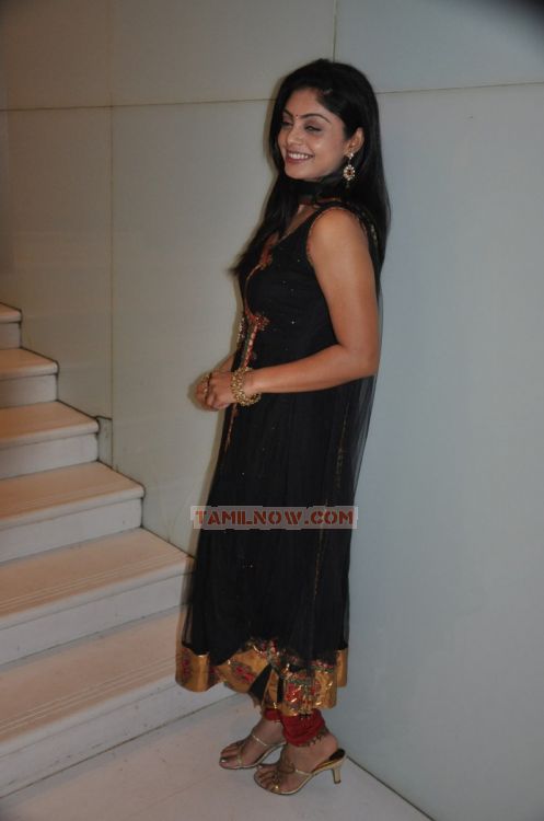 Actress Shikha Picture 319