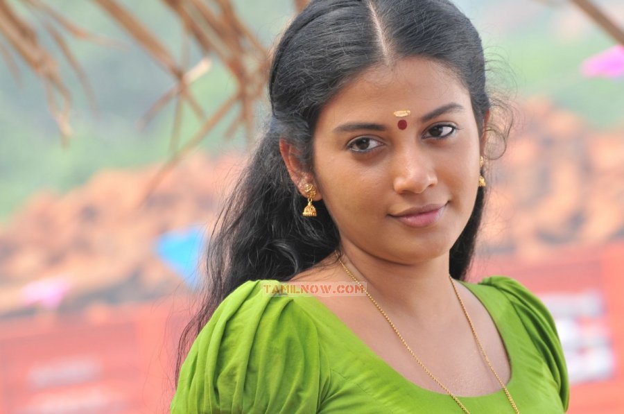 Tamil Actress Shivada Nair 2263