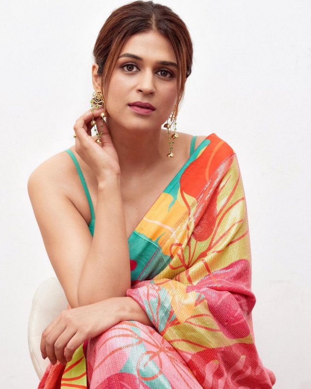 Actress Shraddha Das Recent Galleries 6473