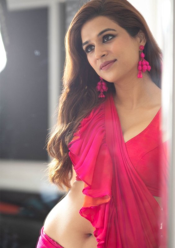 New Photos Shraddha Das Actress 8094