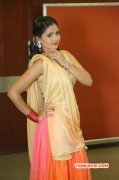 Tamil Movie Actress Shreya Vyas 2016 Wallpaper 582