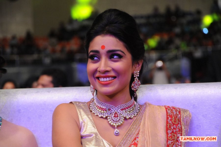 Shriya Saran Photos 8841