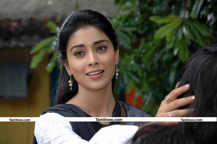 Shriya Saran New Photo6