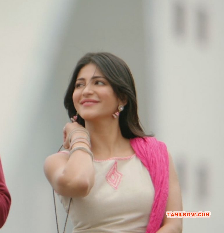 2015 Still Shruthi Haasan 1382