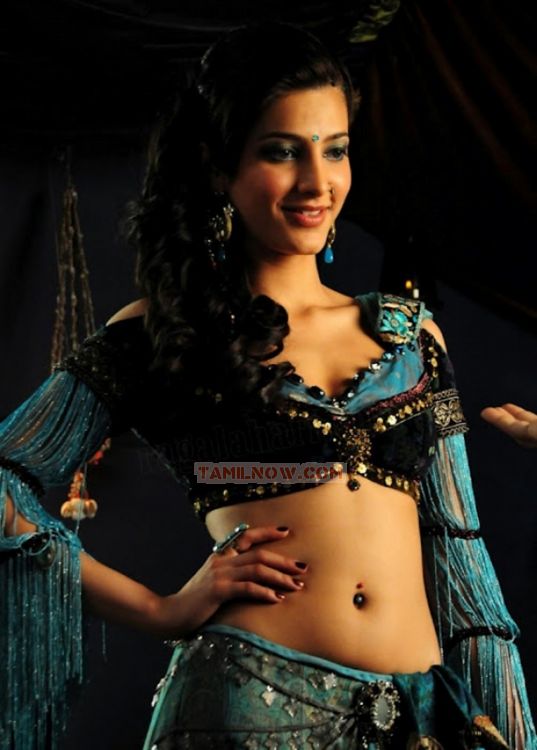 Tamil Actress Shruthi Hassan 3493