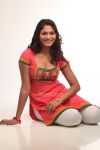 Shruthi 7212