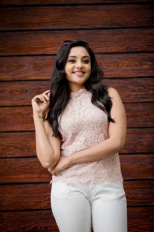 2019 Picture Tamil Actress Smruthi Venkat 8132