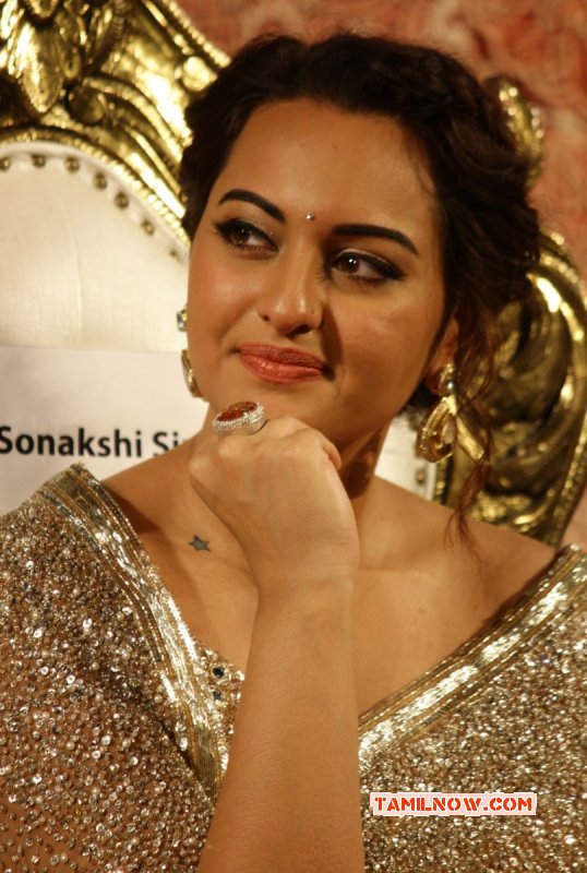 Heroine Sonakshi Sinha New Pics 1646