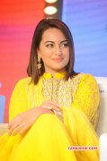 Sonakshi Sinha Cinema Actress Recent Albums 5349