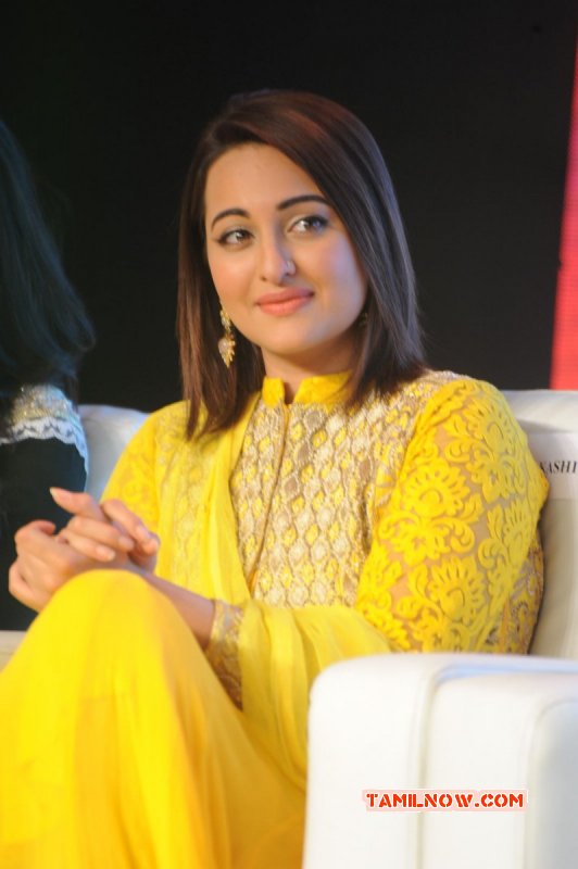 South Actress Sonakshi Sinha Stills 6128