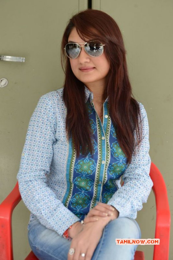 Oct 2014 Gallery Sonia Agarwal Actress 3214