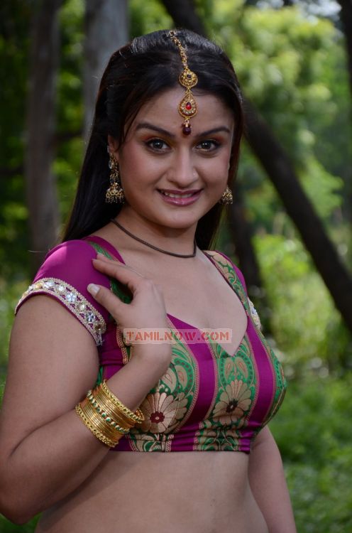 Sonia Agarwal 8715