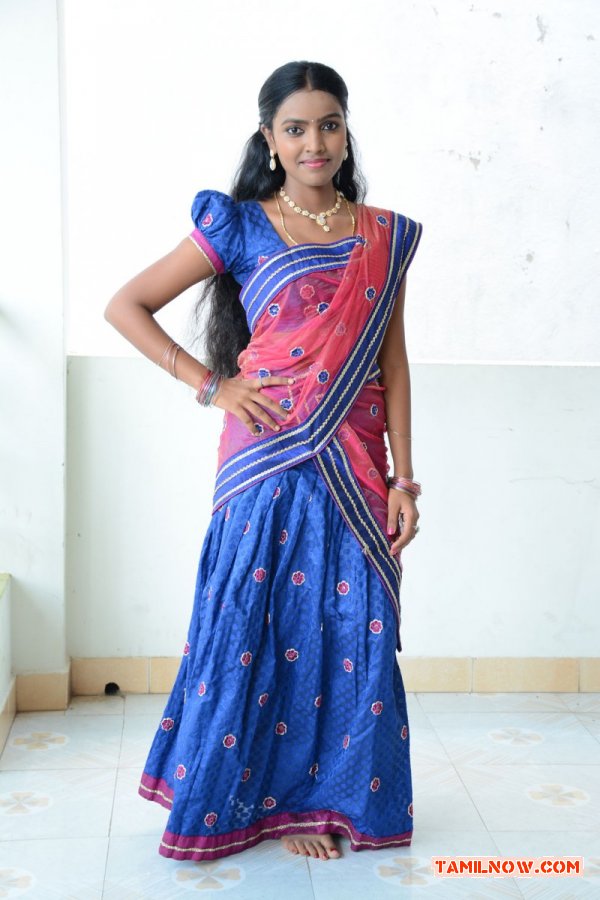 Actress Soumya Photos 4245