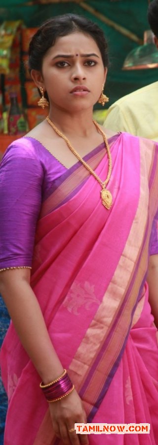 Actress Sri Divya Photos 7826
